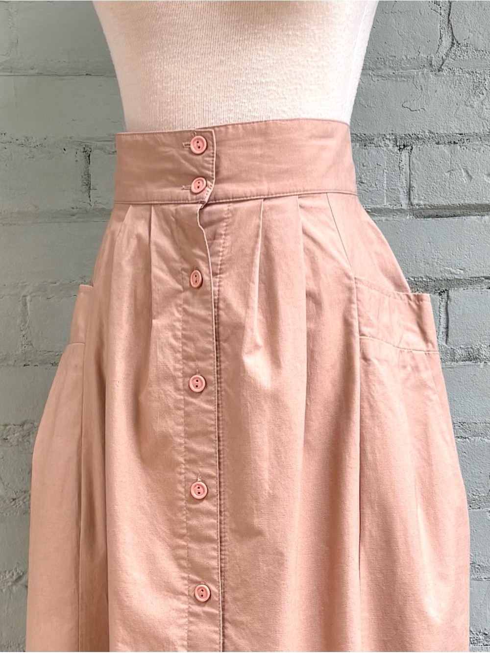 Vintage Beige Button-Front Midi Skirt - Picture 4 of 8